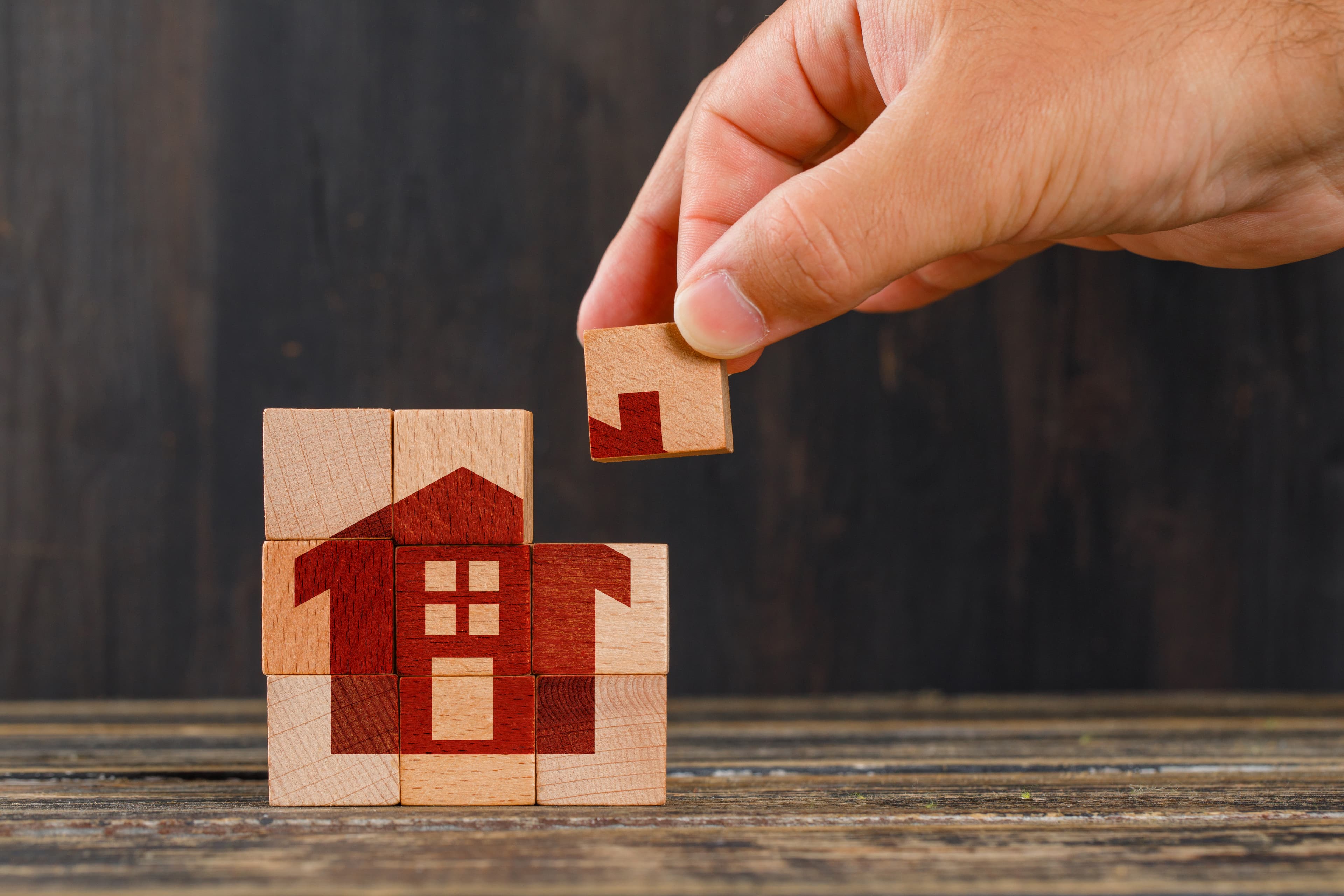 How to Get and Read a Property's Insurance Loss History (CLUE Report) Before You Offer