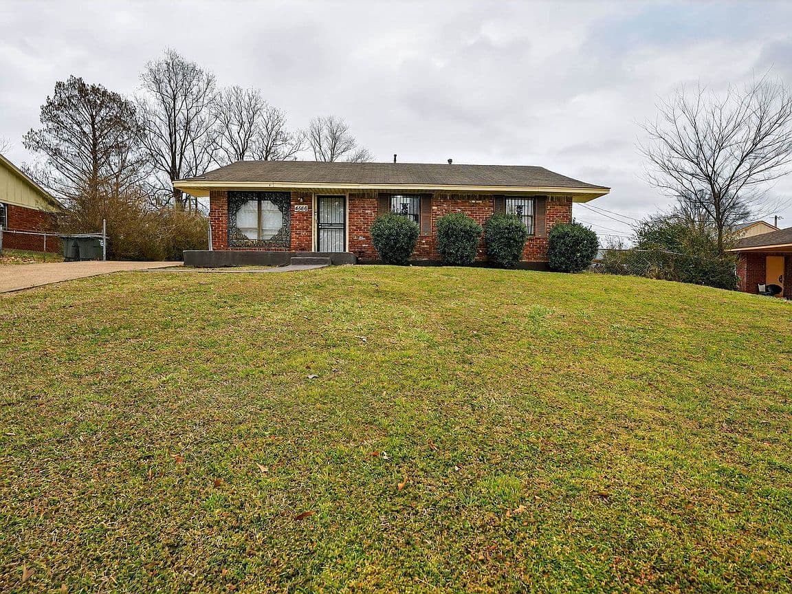Primary listing photo