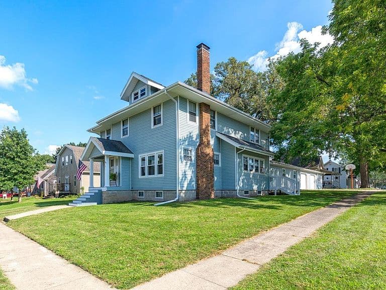 Listing photo 3