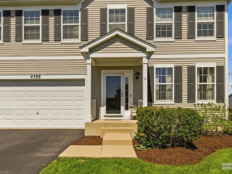 Listing photo 4