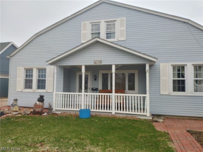 Listing photo 3