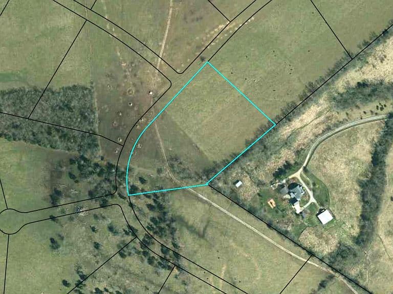 Listing photo 5