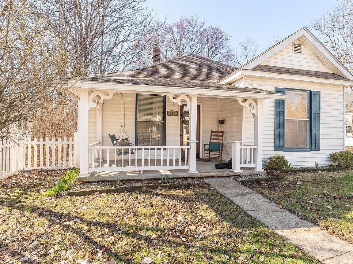 Primary listing photo