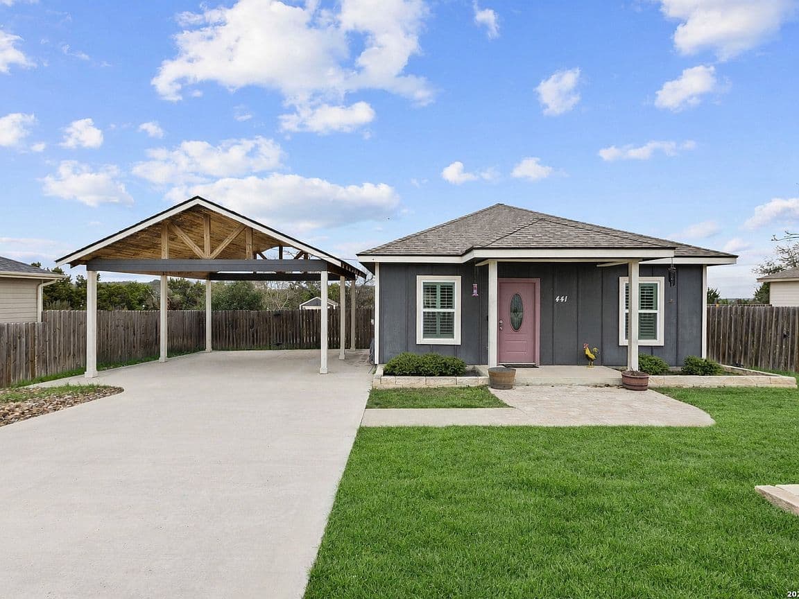 Primary listing photo