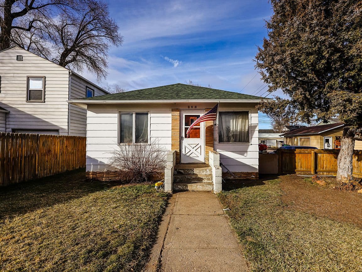 Primary listing photo