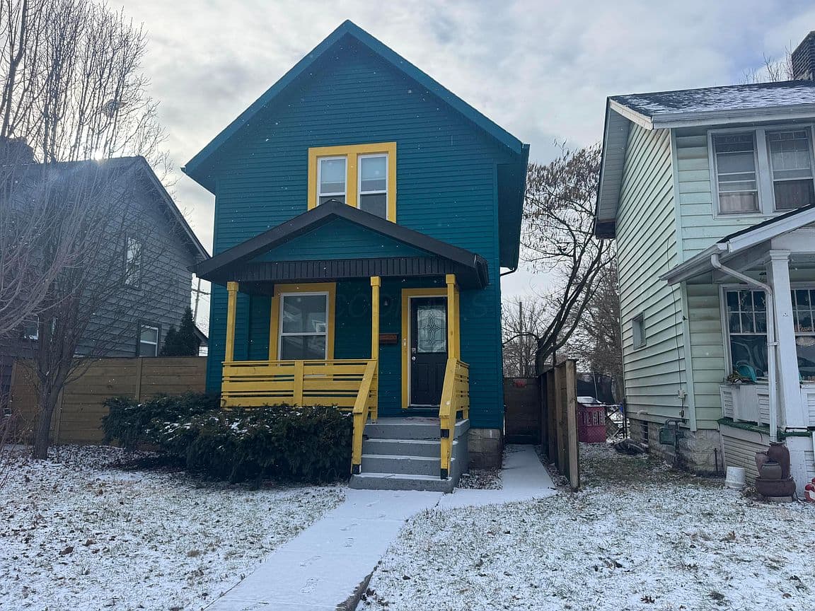 Primary listing photo
