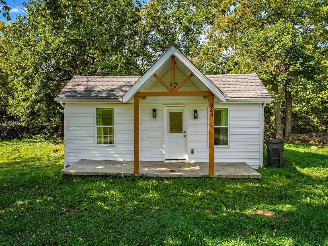 Primary listing photo