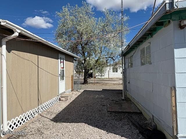 Listing photo 5