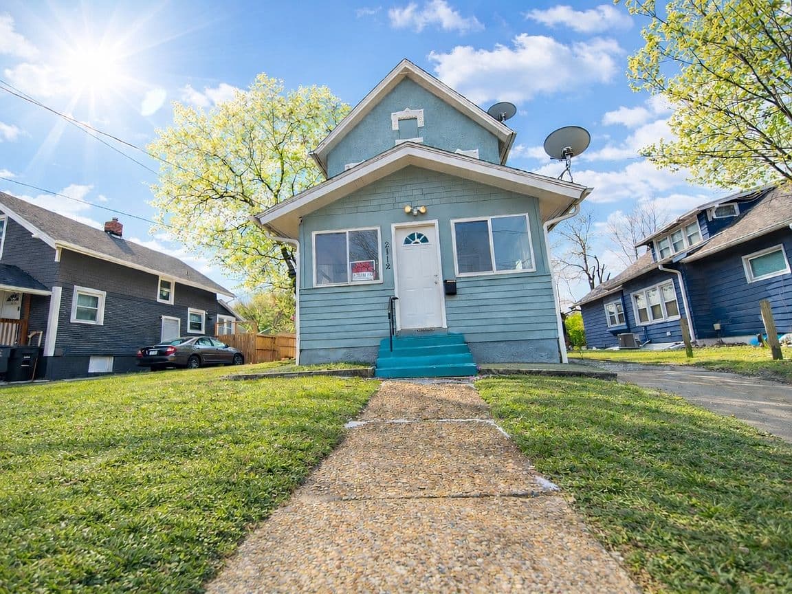 Primary listing photo