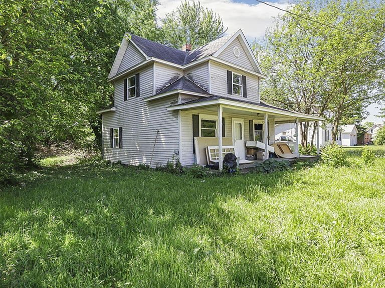 Listing photo 4