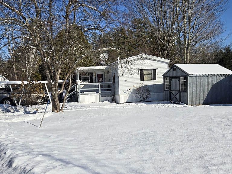 Listing photo 3