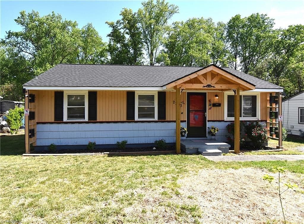 Primary listing photo