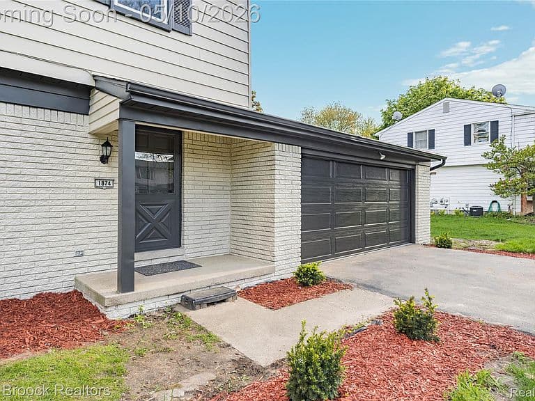 Listing photo 4