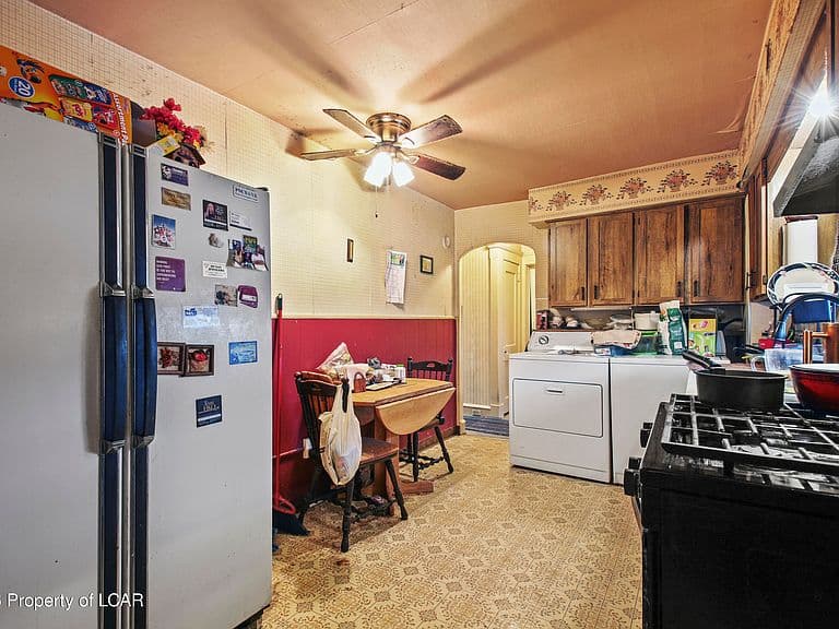 Listing photo 5