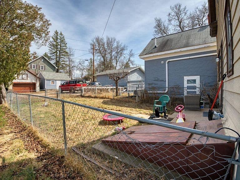 Listing photo 4