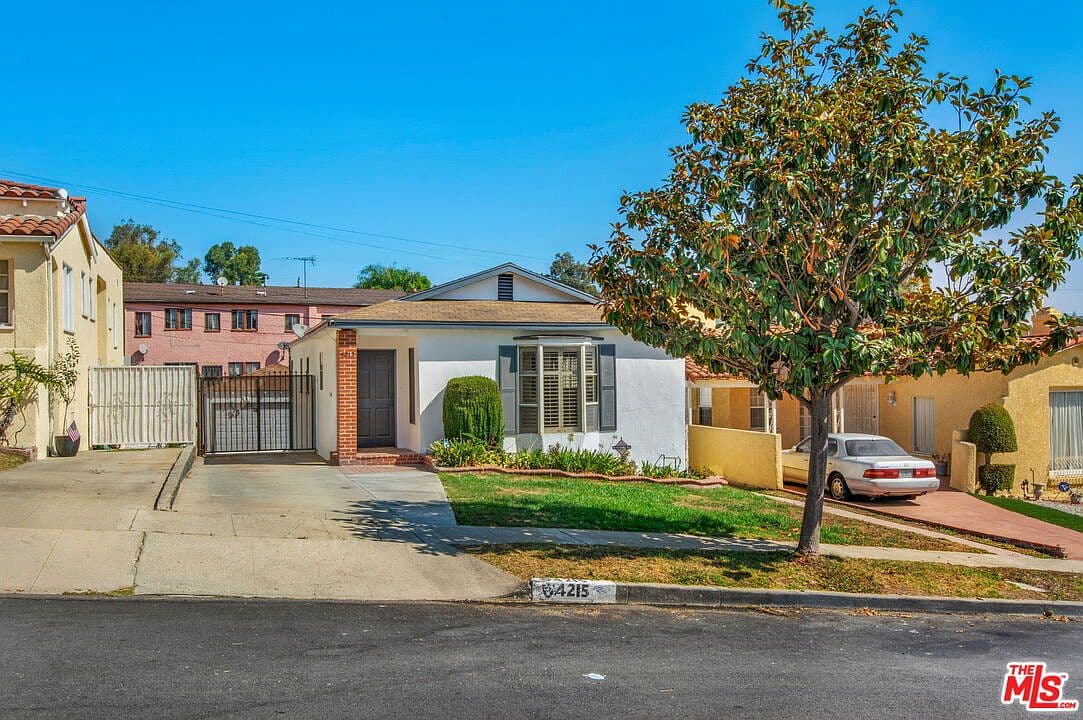 Primary listing photo