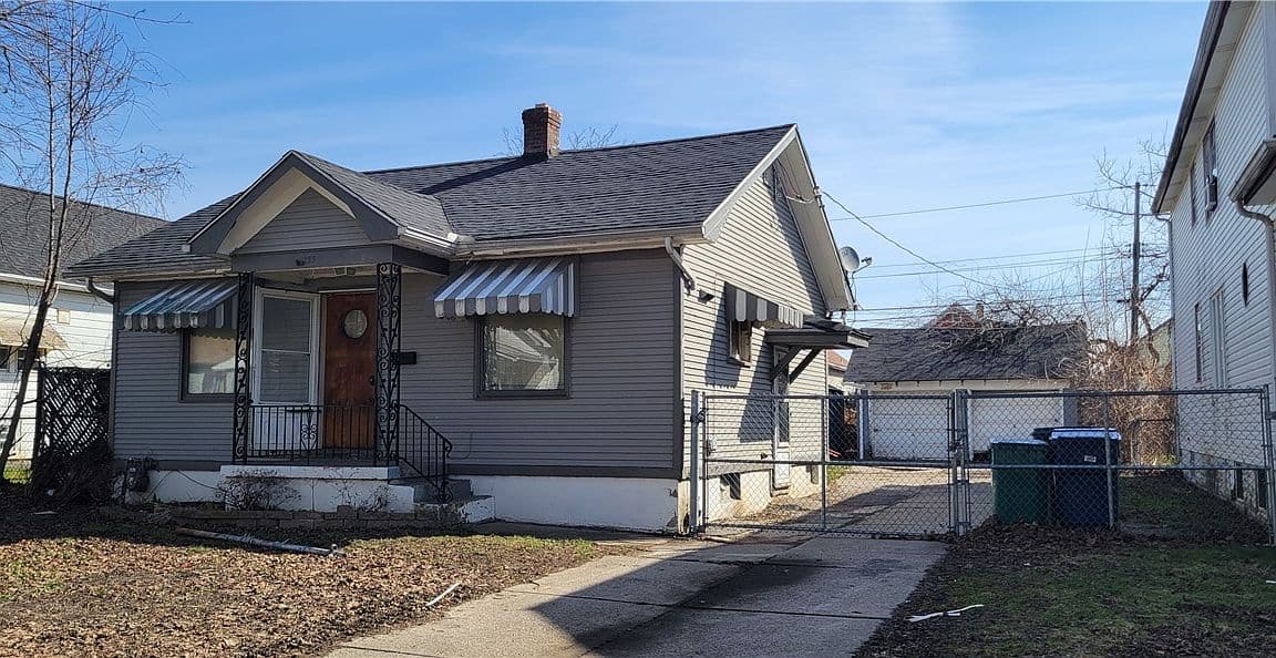 Primary listing photo