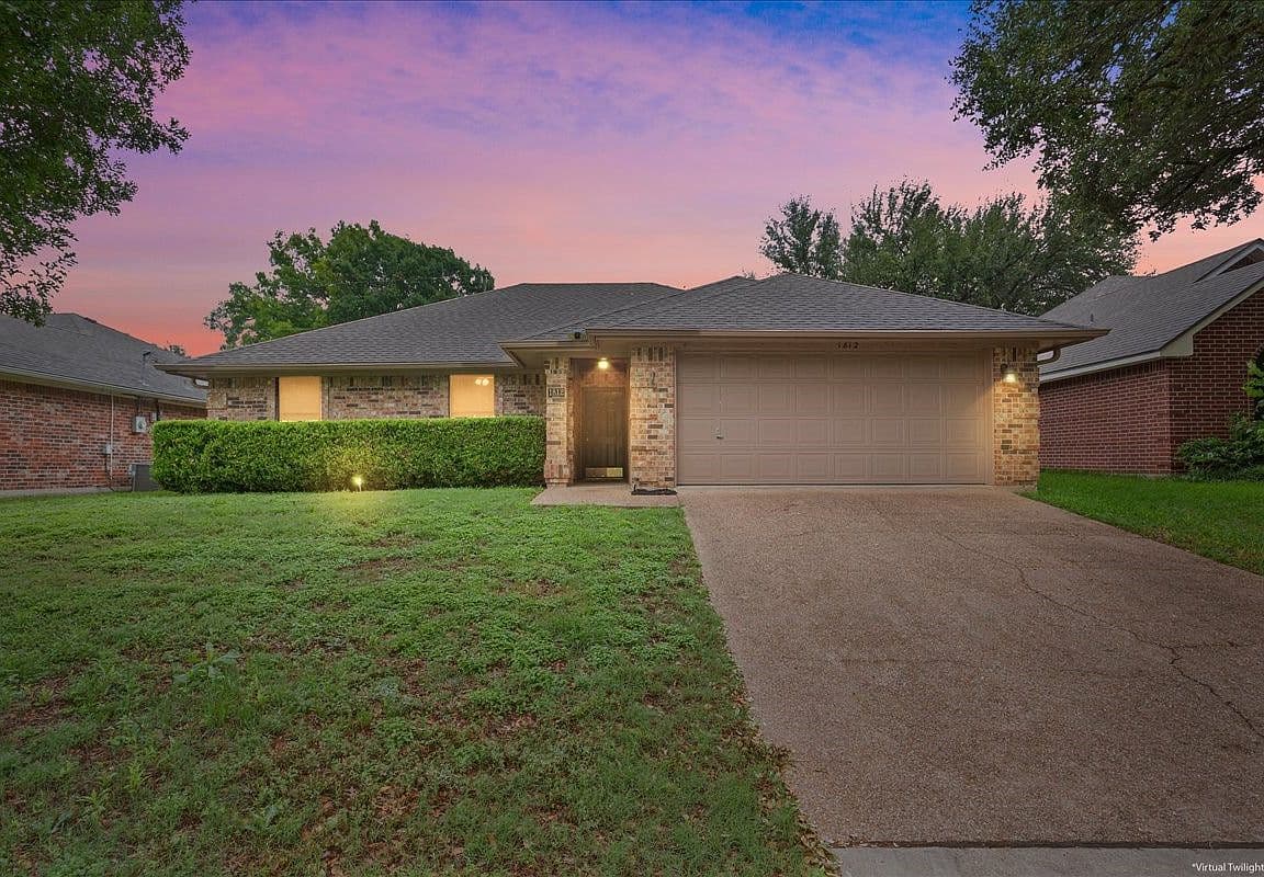 Primary listing photo