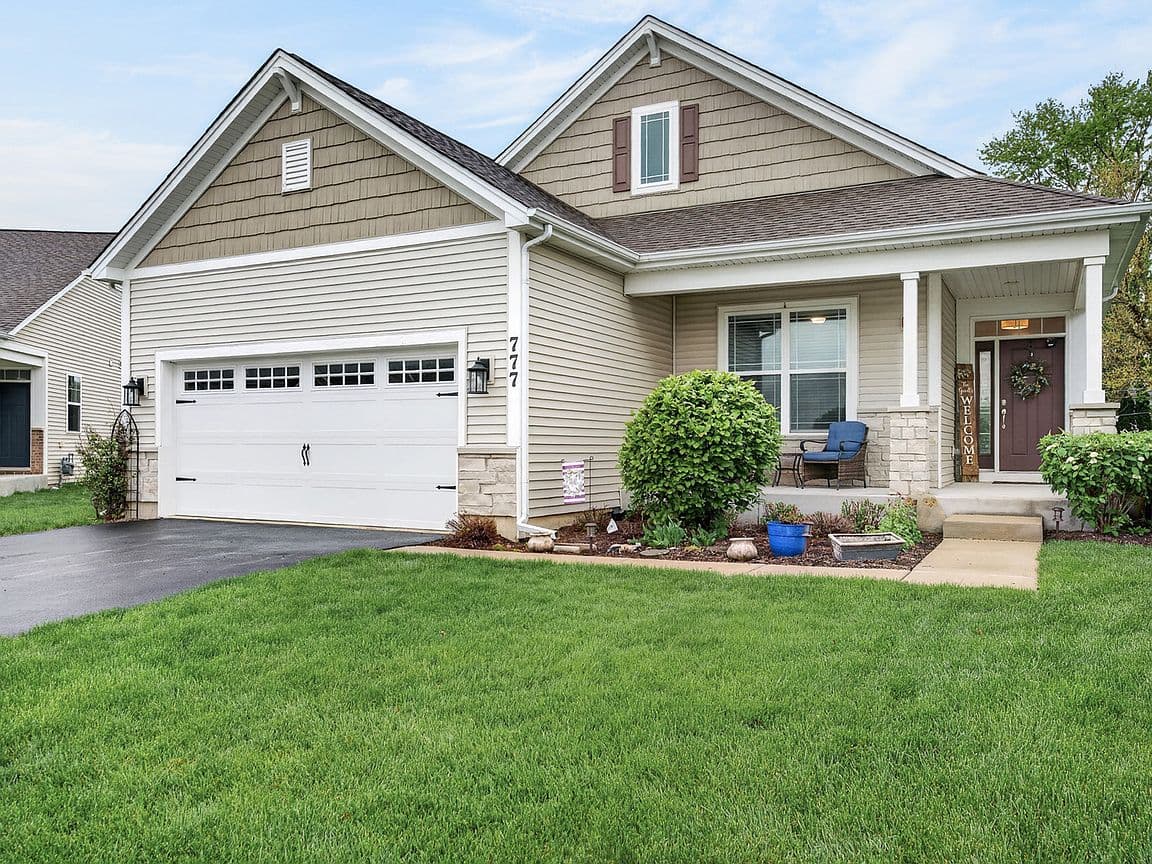 Primary listing photo