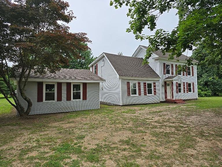 Listing photo