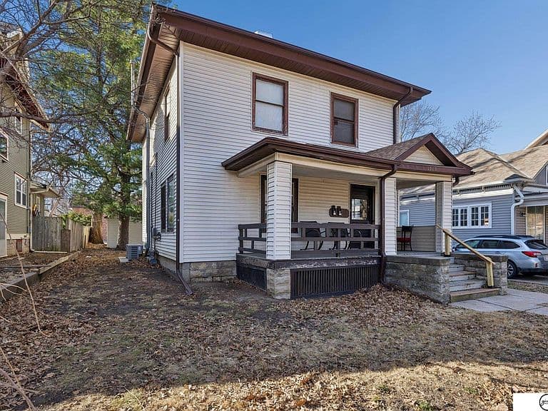 Listing photo 4