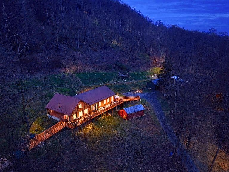 Listing photo 4