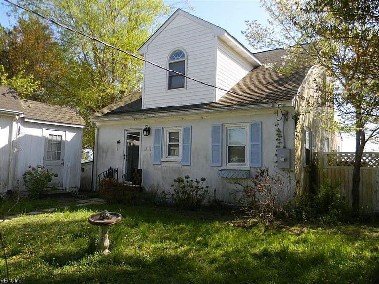 Listing photo 2