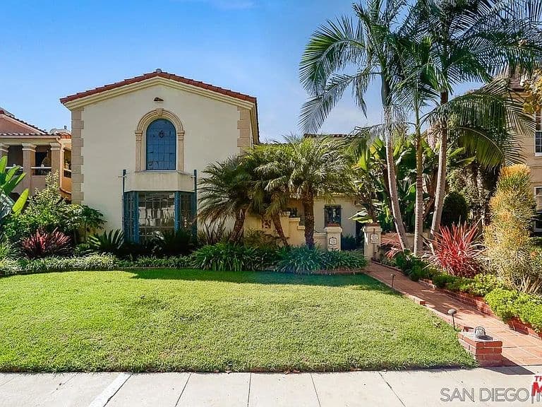 Listing photo 3