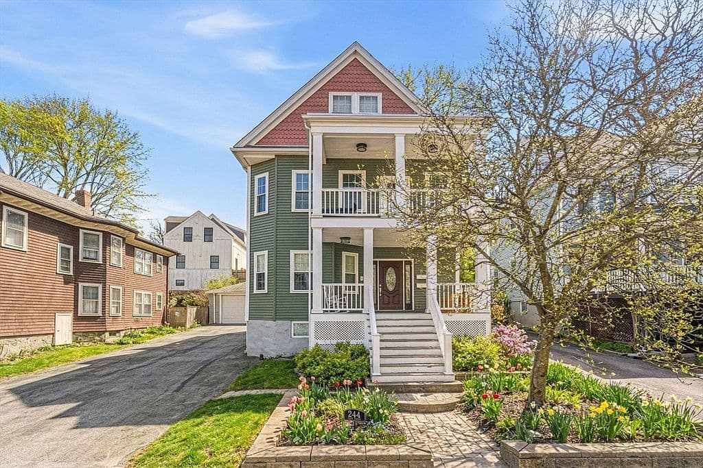 Primary listing photo