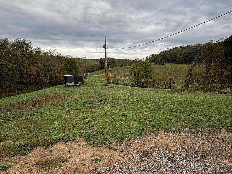Listing photo 5