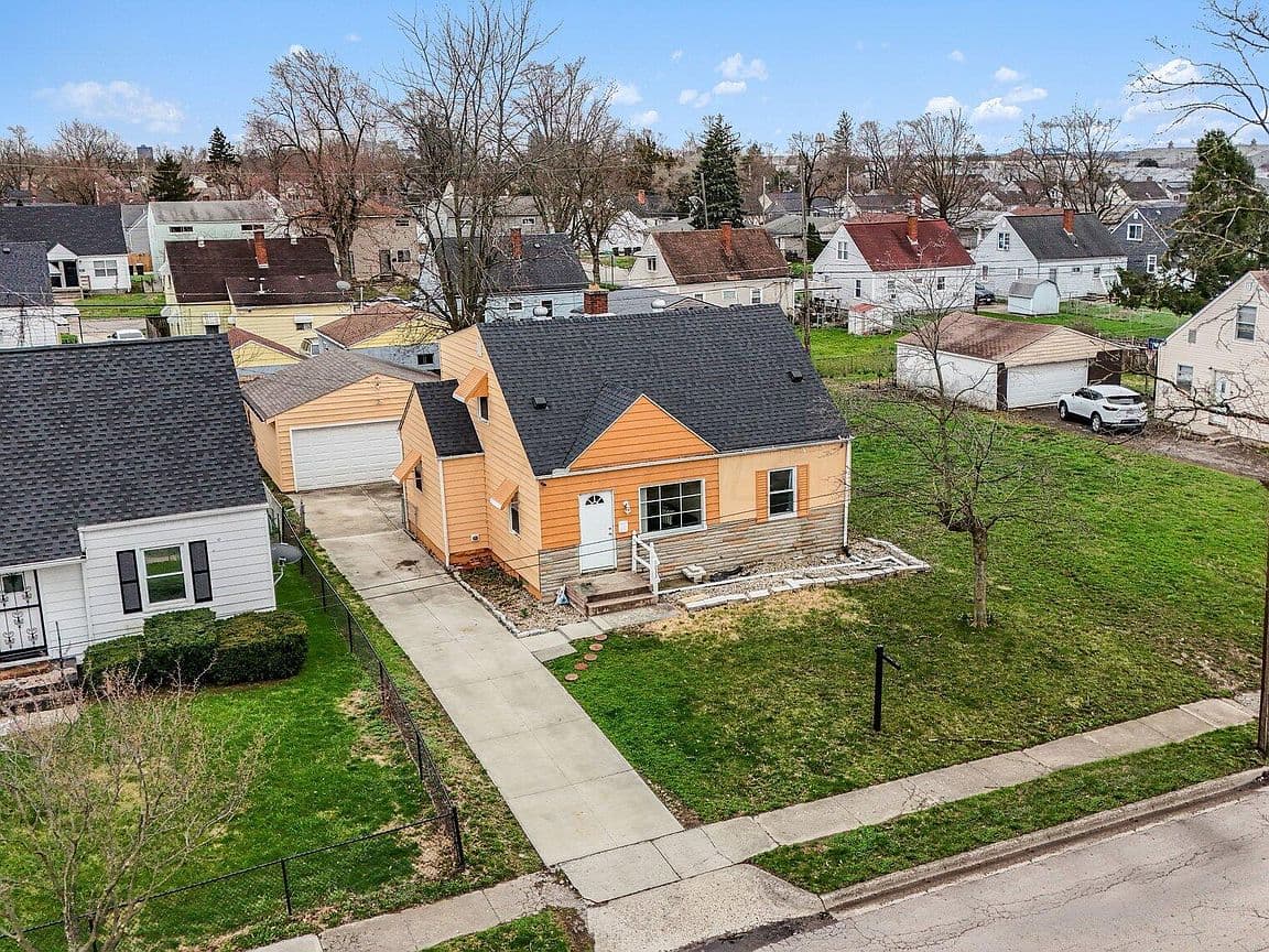 Primary listing photo