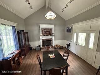 Listing photo 5