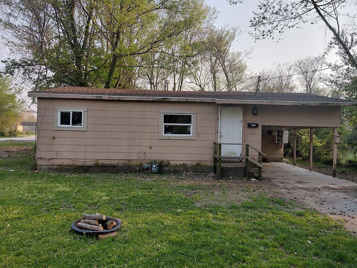 Primary listing photo