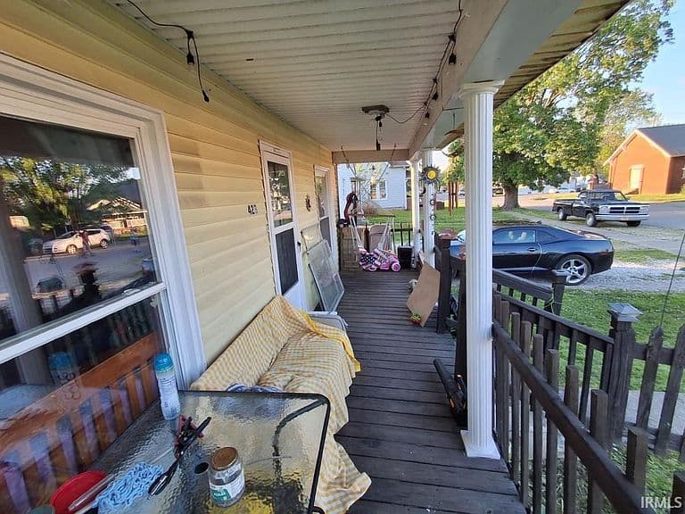 Listing photo 5