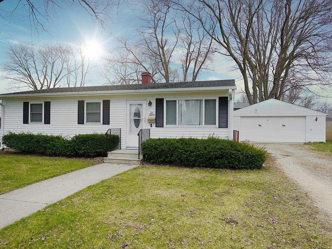 Primary listing photo