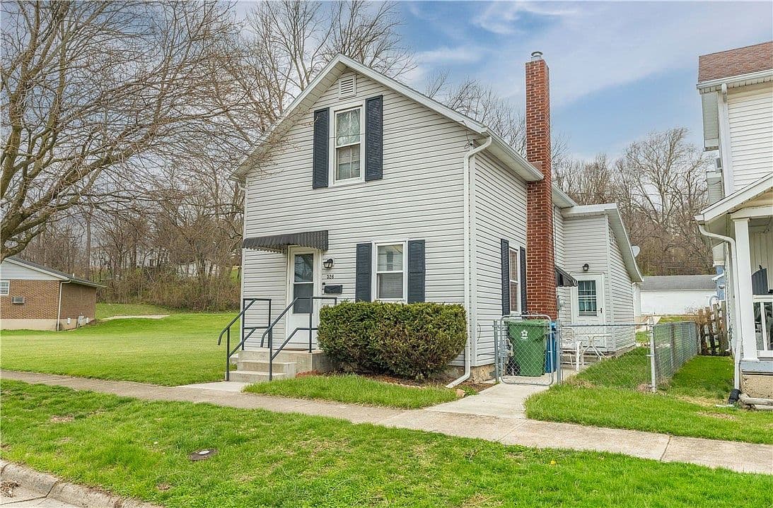 Primary listing photo