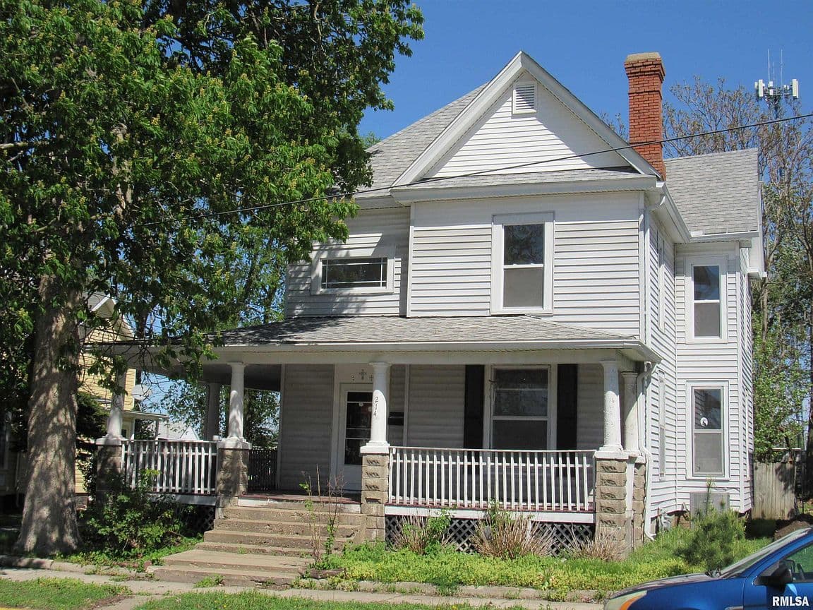 Primary listing photo