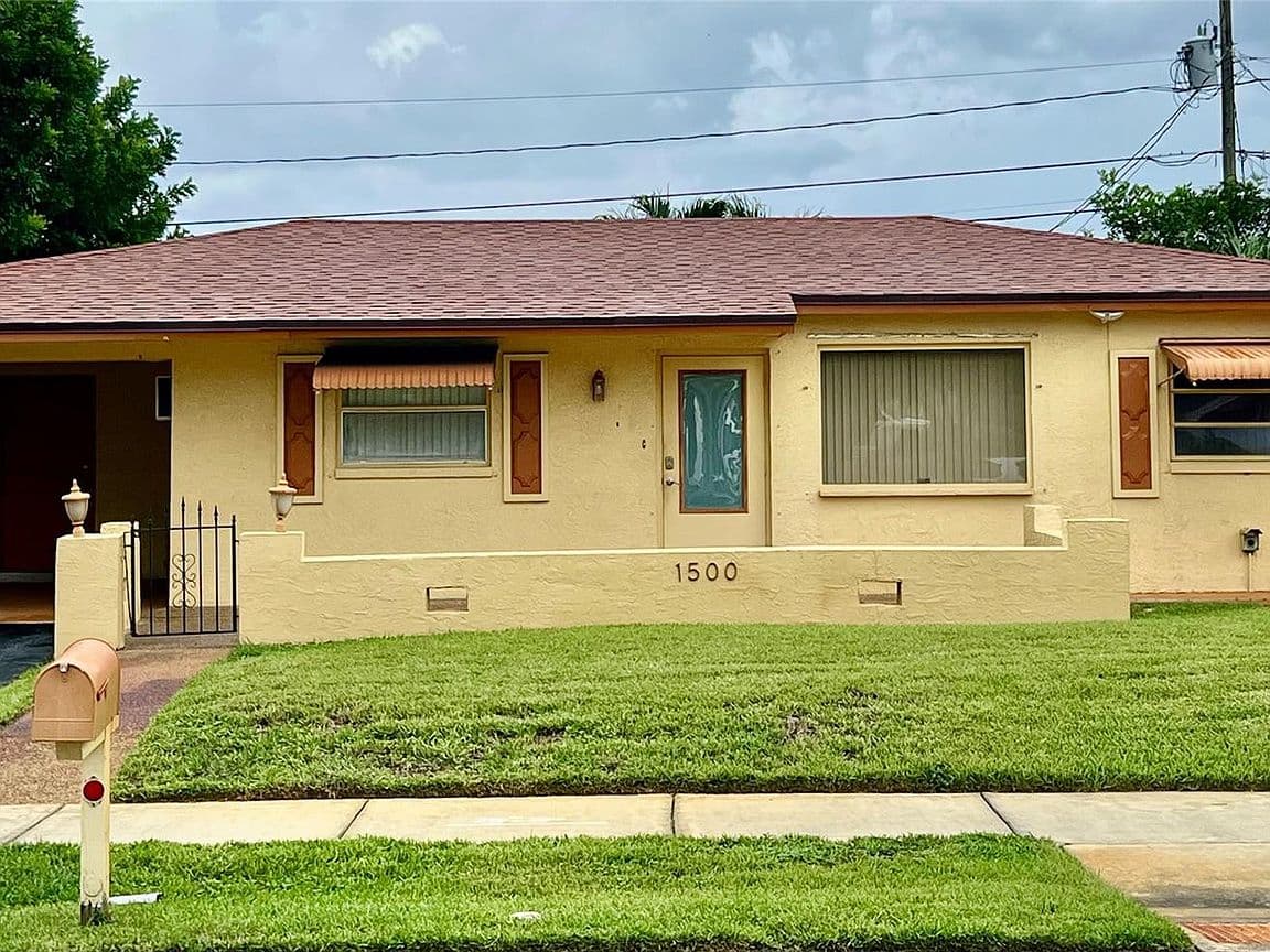 Primary listing photo