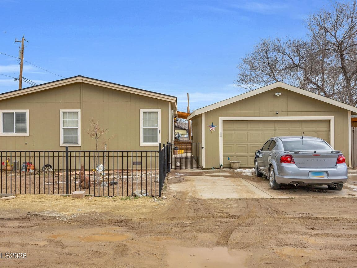 Primary listing photo