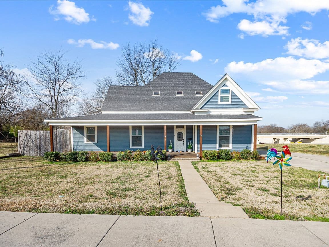 Primary listing photo