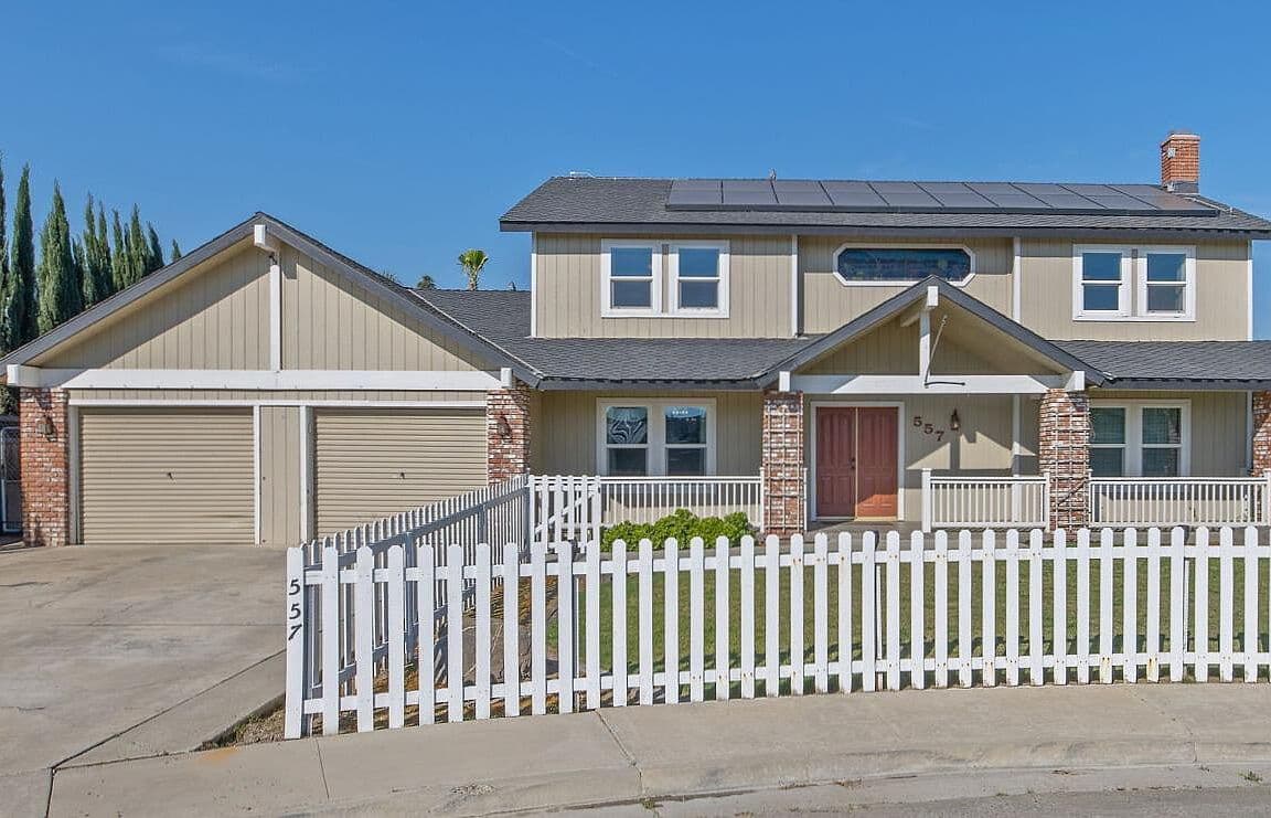 Primary listing photo