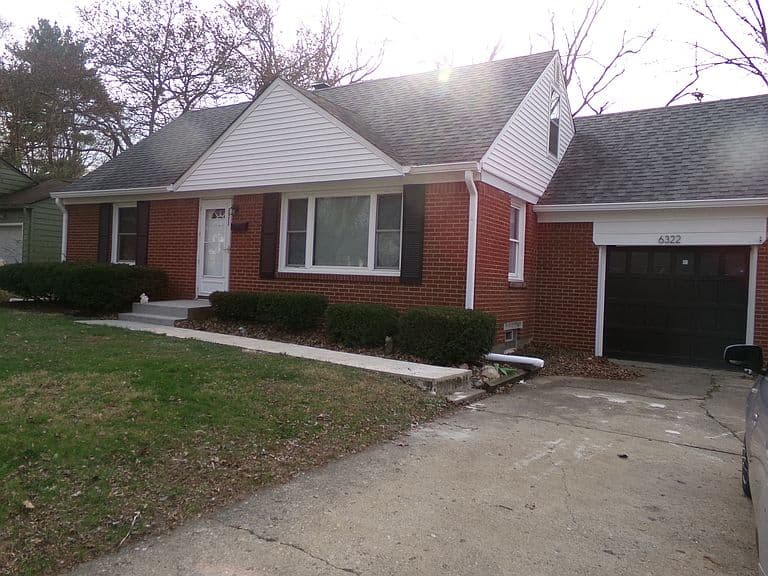 Listing photo 3