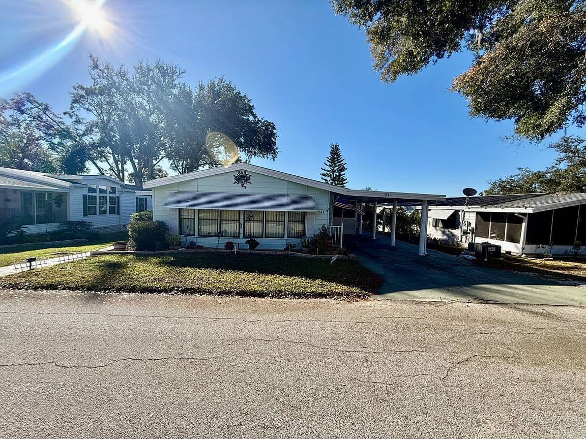 Primary listing photo