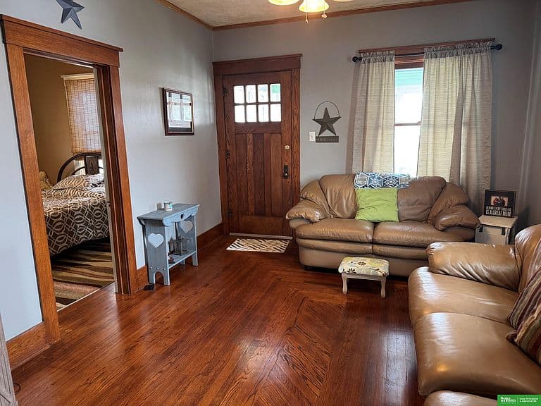 Listing photo 4