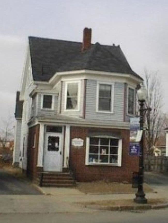 Primary listing photo