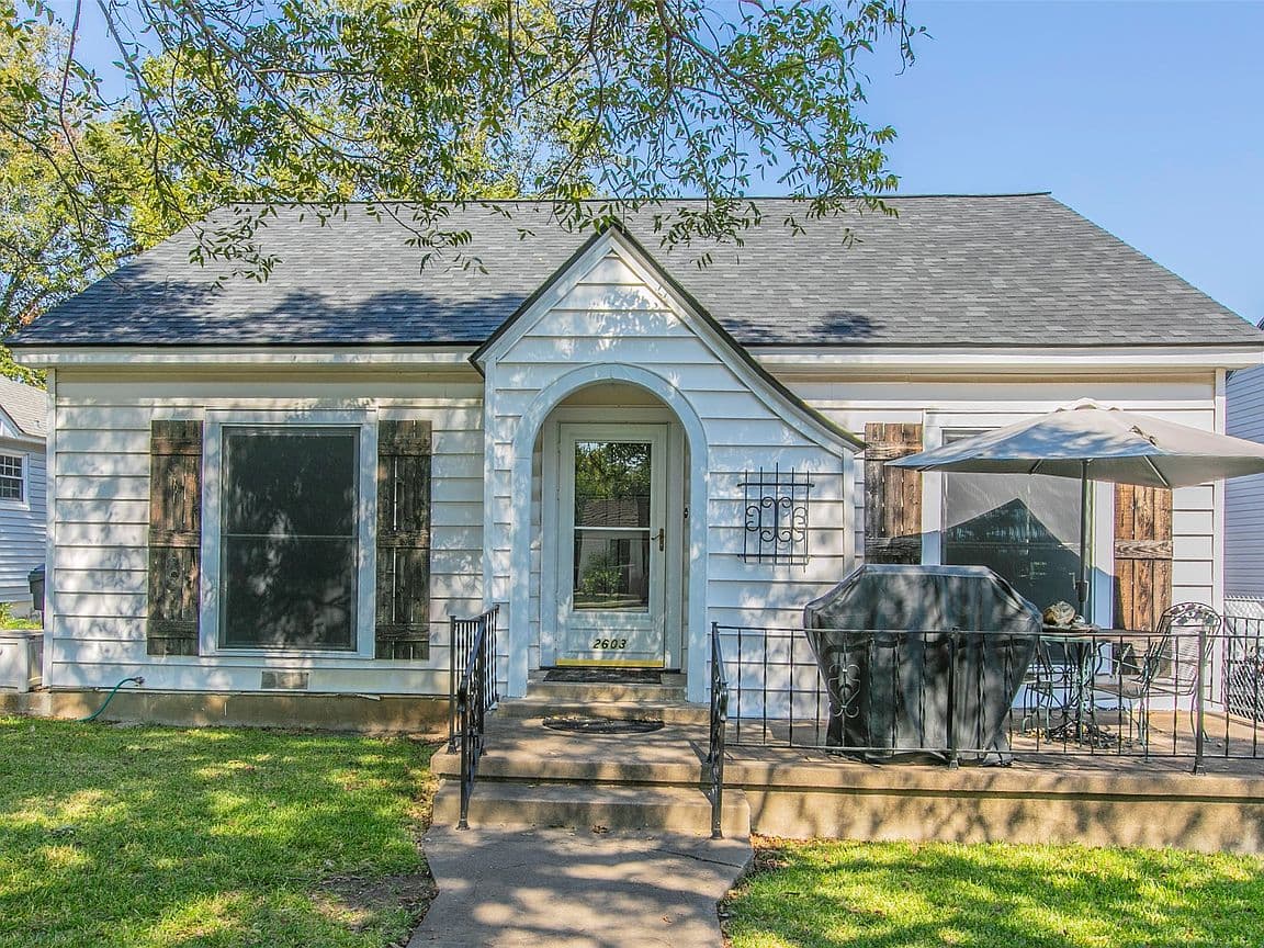 Primary listing photo