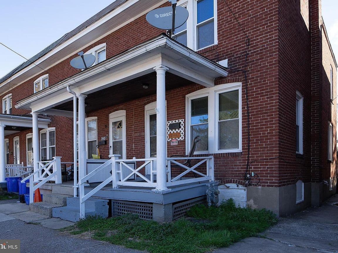 Primary listing photo
