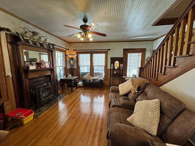 Listing photo 4