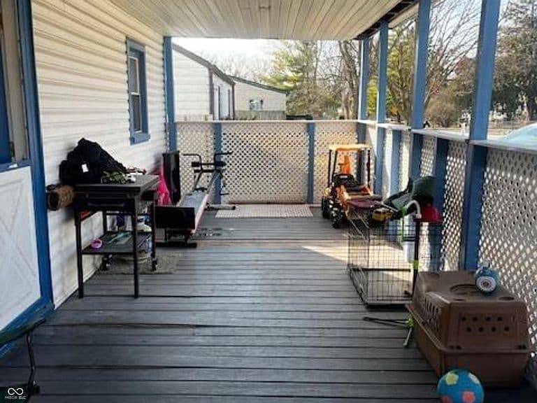 Listing photo 4