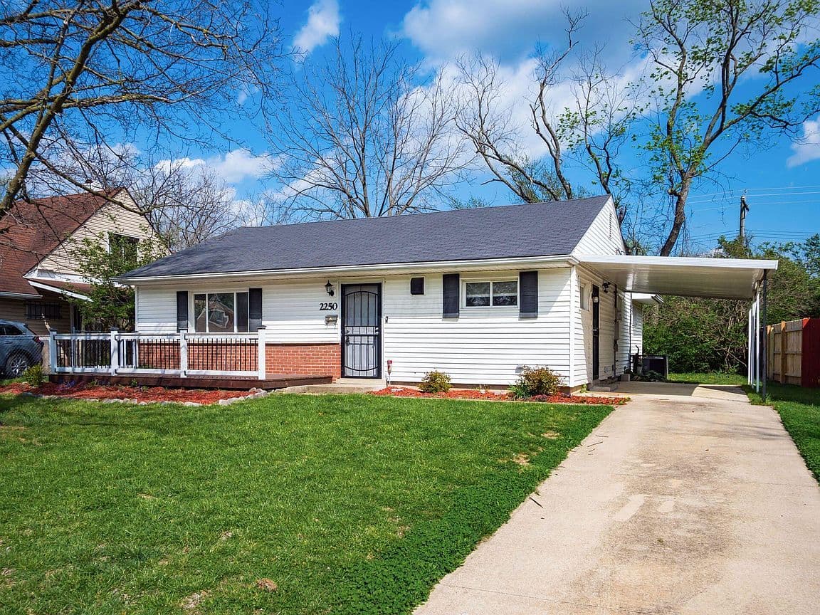 Primary listing photo